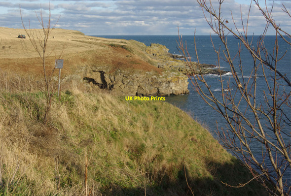 Photo 6"x4" Cliffs at Newtonhill Newtonhill\/NO9193 c2010 P1