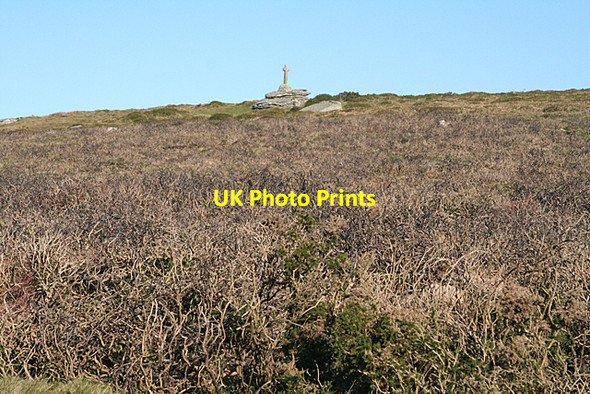Photo 6"x4" Widecombe in the Moor: towards a cross on Corndon Down Dartmeet c2010
