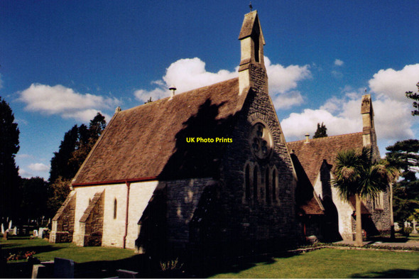 Photo 6"x4" Christchurch Cemetery Chapels Christchurch\/SZ1592 c2010