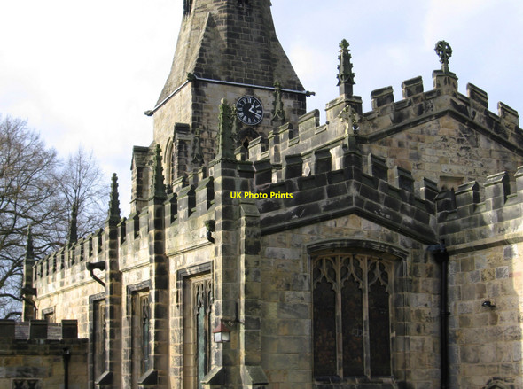 Photo 6"x4" Horsley - Church (battlements detail) Coxbench c2010