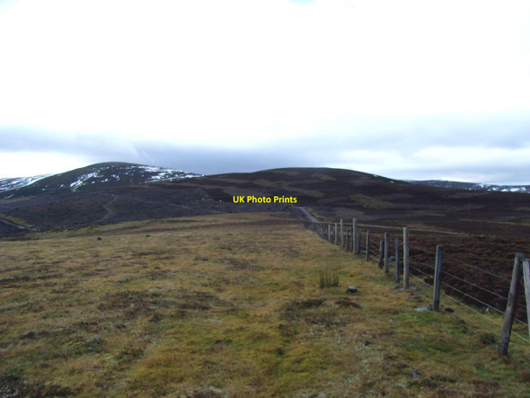 Photo 6"x4" Meikle Charsk Hill Meikle Charsk Hill c2010