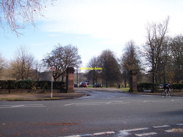 Photo 6"x4" Entrance to Sefton Park car park Dingle\/SJ3687 c2010