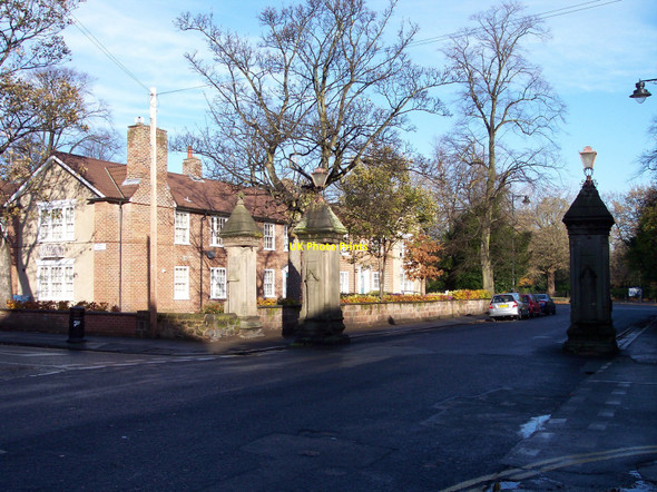 Photo 6"x4" Lark Lane gate pillars Dingle\/SJ3687 c2010