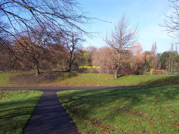 Photo 6"x4" Autumn scene in Prince's Park Princes Park\/SJ3688 c2010