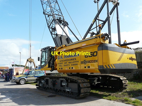 Photo 6"x4" Heavy duty crawler crane Blitterlees c2009