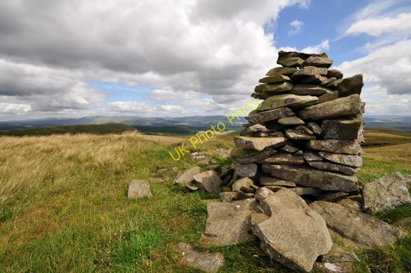 Photo 6"x4" Harestanes Heights summit cairn: view Northwards Harestanes Heights c2009