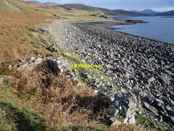 Photo 6"x4" Roofless stone building beside the Boreraig to Suisnish track Suisnish\/NG5916 c2010