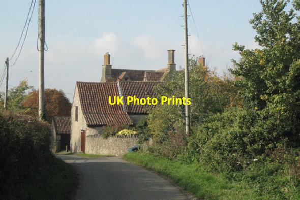 Photo 6"x4" Roofs and chimneys, Corston Farm Littleton-upon-severn c2010