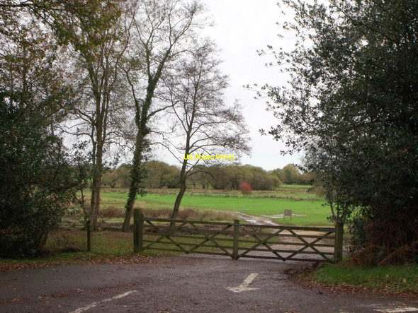 Photo 6"x4" Gates at Moors Valley Country Park, Hampshire Woolsbridge c2010