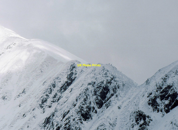 Photo 6"x4" Climbers on Devil's Ridge Sg\u00f9rr a' Mh\u00e0im c1993