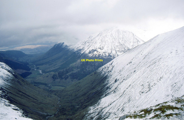 Photo 6"x4" Coire a' Mhusgain Mamore c1993