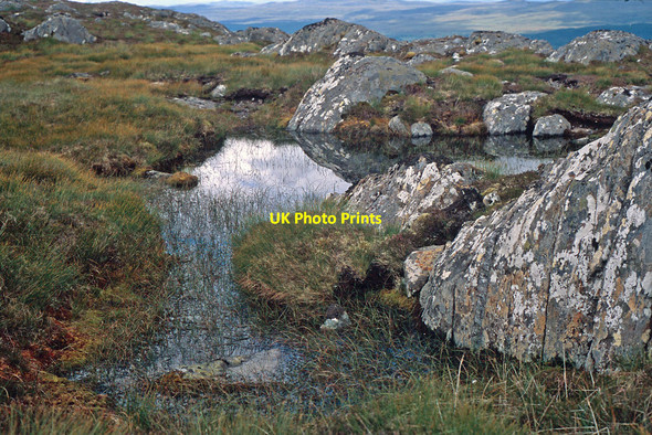 Photo 6"x4" Rocks and water on the top of Beinn a' Mheadhoin Beinn a' Mheadhoin\/NH2125 c2007