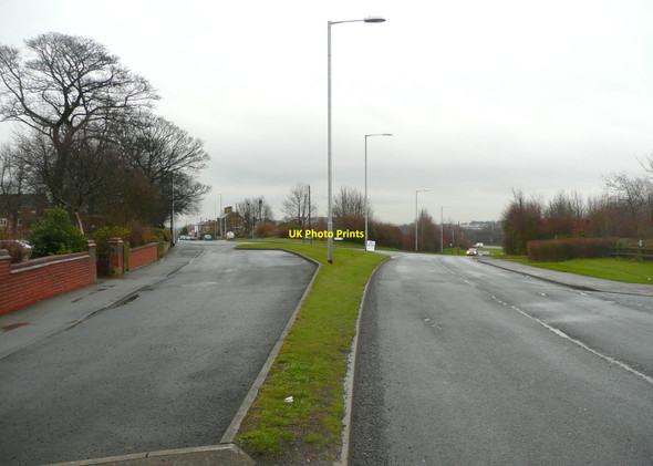 Photo 6"x4" The old and new roads Adwalton c2010