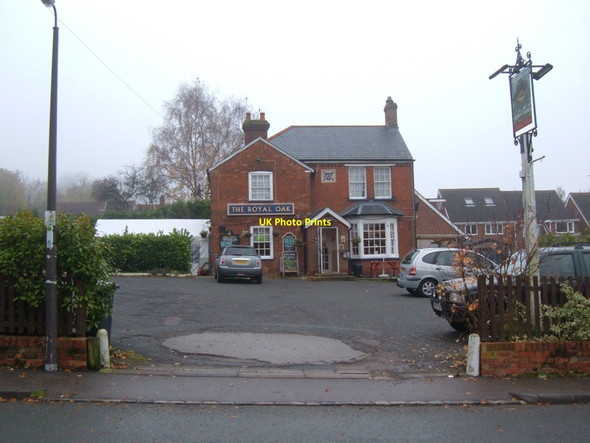 Photo 6"x4" The Royal Oak Pub, Lidlington Bougton End c2010