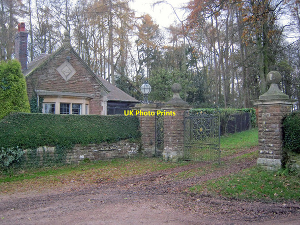 Photo 6"x4" Lodge at Bredenbury Court Bredenbury c2010