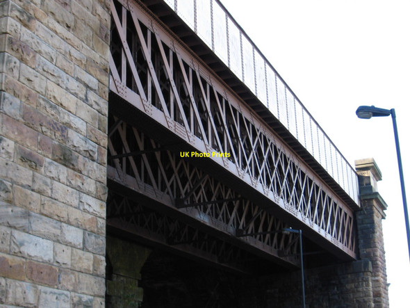 Photo 6"x4" Sheffield - River Don span of Wicker Viaduct Sheffield\/SK3587 c2008