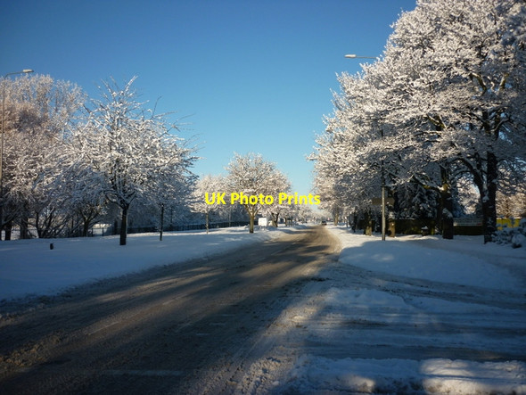 Photo 6"x4" Beverley High Road, Hull Kingswood\/TA0834 c2010