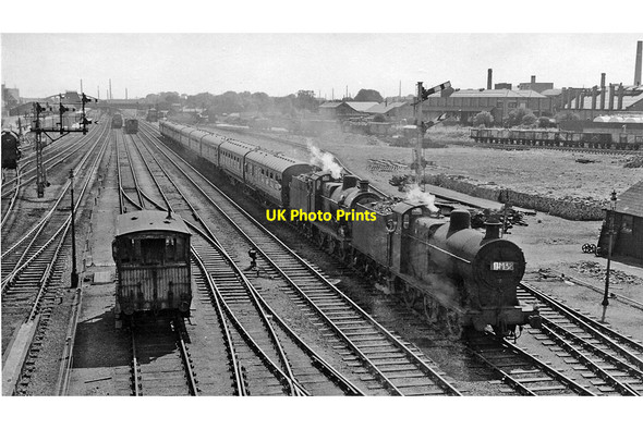 Photo 6"x4" Up holiday express on Midland lines at Westwood Bridge, Peterborough (Eastfield) Peterborough c1962