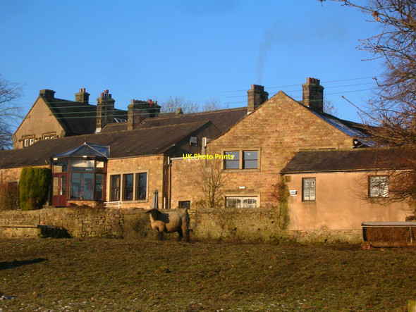 Photo 6"x4" Shireburn Arms: rear view Hurst Green\/SD6838 c2010