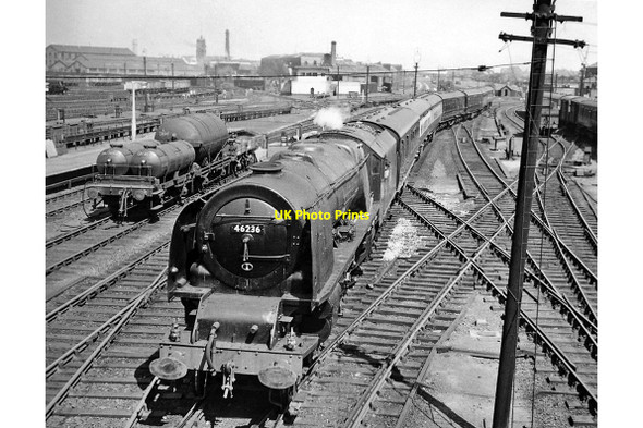 Photo 6"x4" Crewe 53 years ago: the southbound Pines Express arrives from Manchester Crewe c1957
