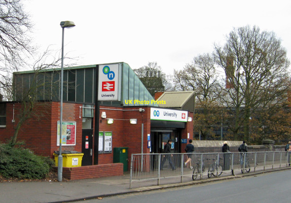 Photo 6"x4" University Station, Birmingham Bournbrook c2010