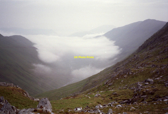 Photo 6"x4" Temperature inversion in Gleann a' Choilich Coire na Cloiche\/NH0822 c1990