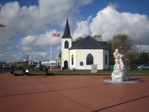 Photo 6"x4" Norwegian Church, Cardiff Bay Cardiff\/Caerdydd c2010