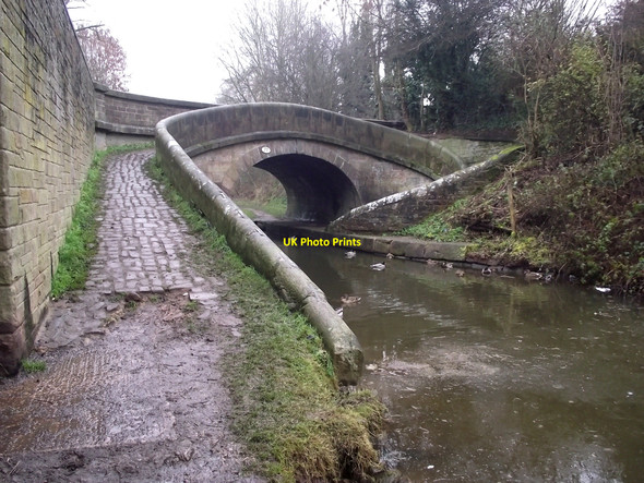 Photo 6"x4" Bridge 77, Lambert's Lane change-over bridge Congleton c2010