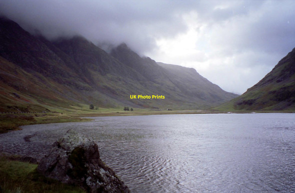 Photo 6"x4" Loch Achtriochtan Glencoe\/NN1058 c1989