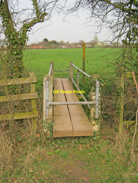 Photo 6"x4" Footbridge near Manor Farm Chilcote c2010
