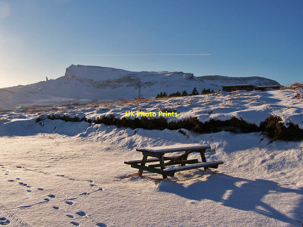 Photo 6"x4" Chilly spot for a picnic Lealt\/NG5060 c2010