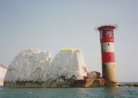 Photo 6"x4" The Needles Lighthouse Scratchell's Bay c1990
