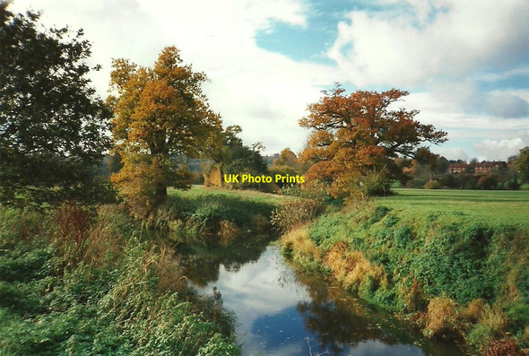 Photo 6"x4" Confluence of the Rivers Medway and Eden Penshurst c1995