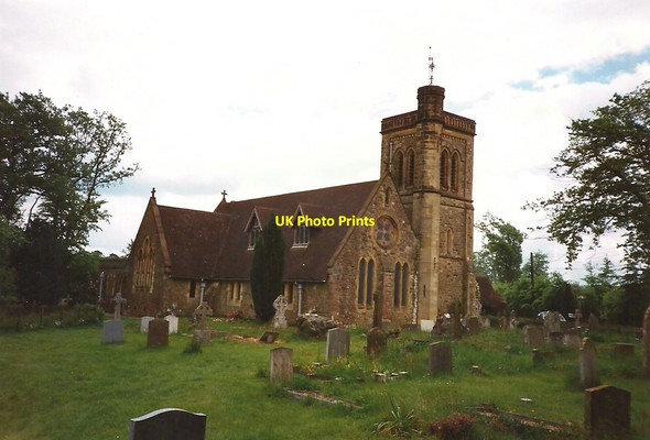 Photo 6"x4" St. Lawrence Church, Seal Bitchet Green c1994 P1