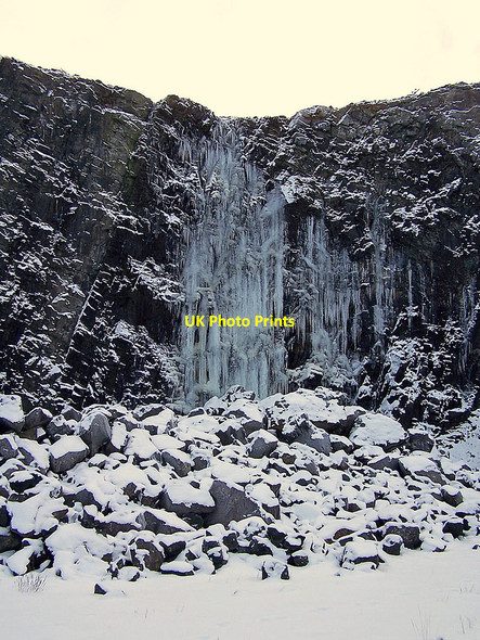 Photo 6"x4" Icicles in a disused quarry Sconser c2010