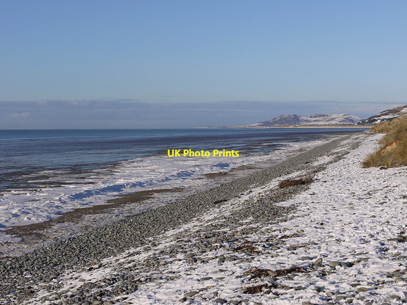 Photo 6"x4" Ynyslas beach under snow Aberlerry c2010