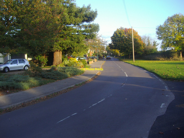 Photo 6"x4" Tilt Road, Stoke D'Abernon Cobham\/TQ1160 c2009