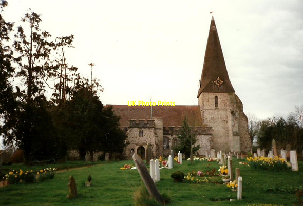 Photo 6"x4" St. Margaret's Church, Woodchurch Townland Green c1997