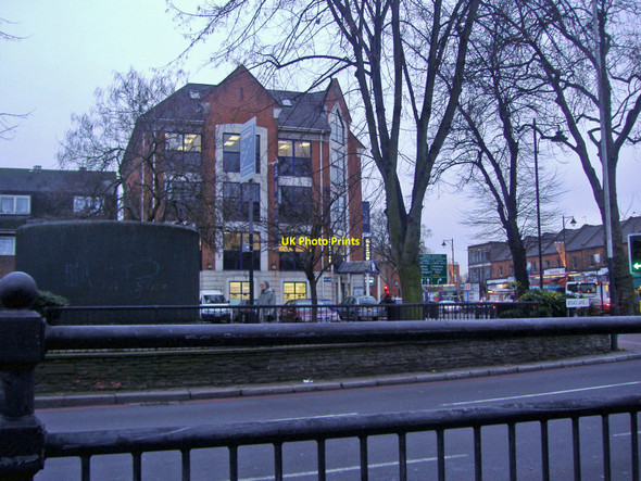 Photo 6"x4" Broad Lane South Tottenham, looking along High Road Stoke Newington c2008