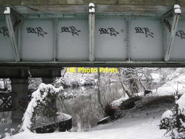 Photo 6"x4" Riverbank below railway bridge, Warwick  Warwick c2010