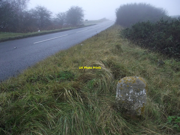 Photo 6"x4" Old Milestone Aldeburgh c2010