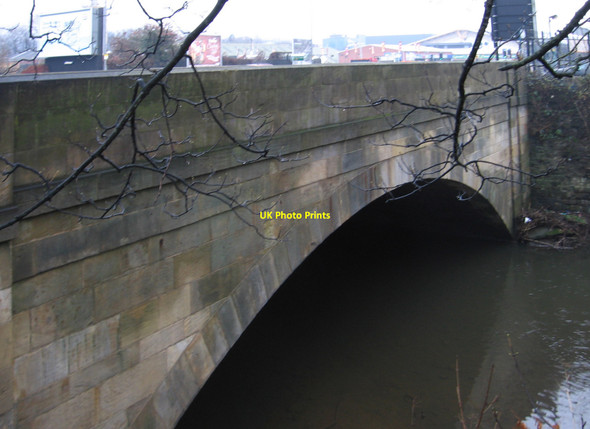 Photo 6"x4" Hillsborough - Penistone Road North bridge Hillsborough\/SK3290 c2010