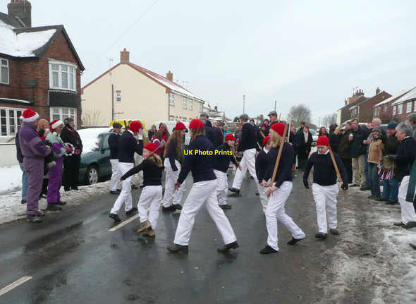 Photo 6"x4" Flamborough Sword Dance Boxing Day 2010 - 3 Flamborough c2010