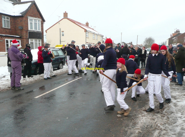 Photo 6"x4" Flamborough Sword Dance Boxing Day 2010 - 5 Flamborough c2010