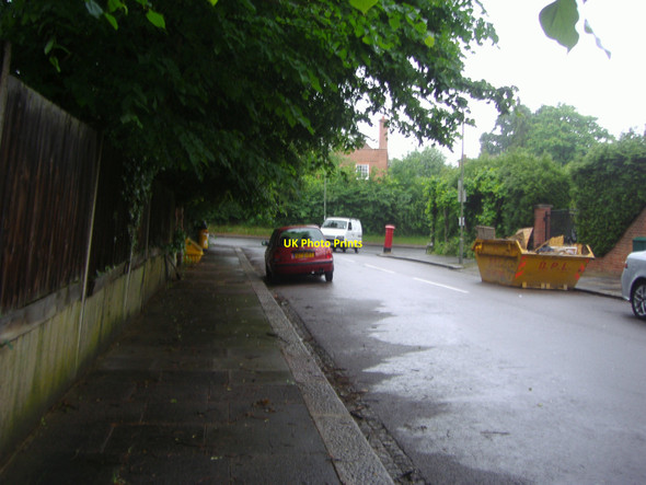Photo 6"x4" Hill Crescent, Totteridge Barnet c2008