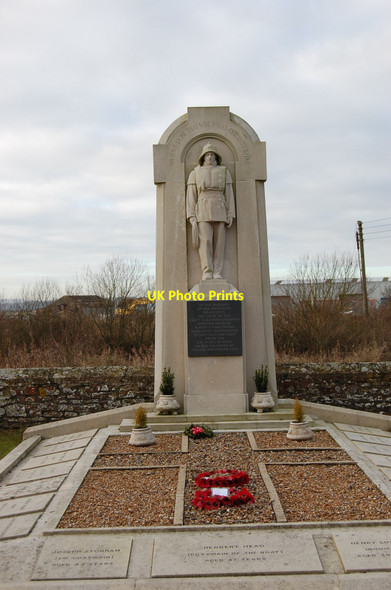 Photo 6"x4" Lifeboat Memorial, Rye Harbour Churchyard Rye c2011