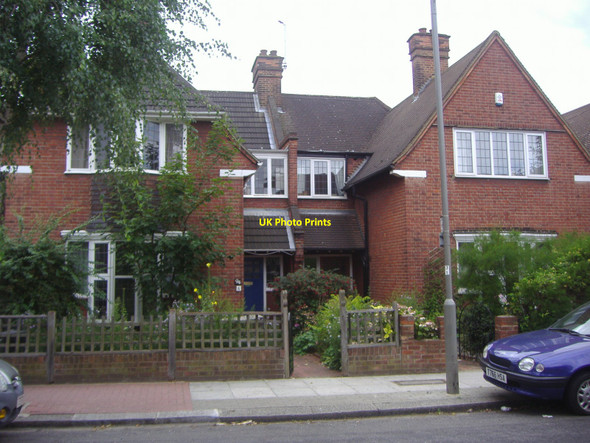Photo 6"x4" Houses on Ellerton Road Upper Tooting c2008