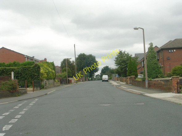 Photo 6"x4" Valley Road - viewed from Partridge Crescent Thornhill\/SE2518 c2009 P1