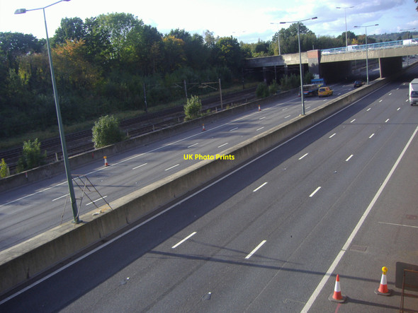 Photo 6"x4" M1 Motorway northbound going under Edgware Way Edgware c2008