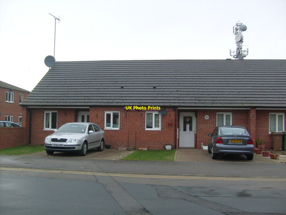 Photo 6"x4" Bungalows on Portland Place, Bridlington Bridlington c2011